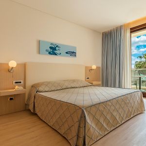 Camera con letto king size